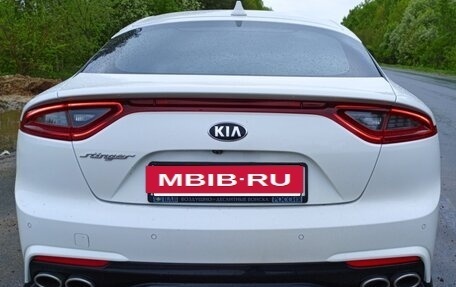 KIA Stinger I, 2019 год, 2 070 000 рублей, 6 фотография