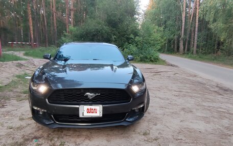 Ford Mustang VI рестайлинг, 2016 год, 3 100 000 рублей, 3 фотография