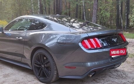 Ford Mustang VI рестайлинг, 2016 год, 3 100 000 рублей, 8 фотография