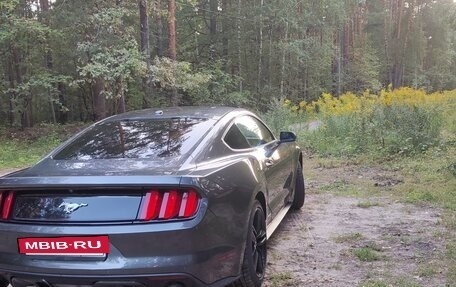 Ford Mustang VI рестайлинг, 2016 год, 3 100 000 рублей, 6 фотография