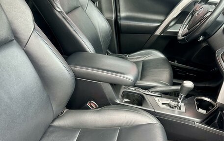 Toyota RAV4, 2019 год, 2 739 000 рублей, 9 фотография