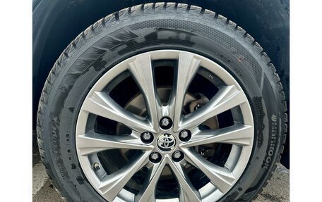 Toyota RAV4, 2019 год, 2 739 000 рублей, 12 фотография