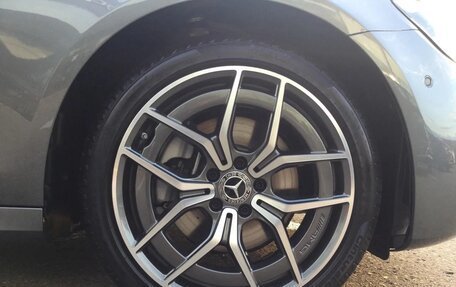 Mercedes-Benz E-Класс, 2021 год, 4 600 000 рублей, 15 фотография