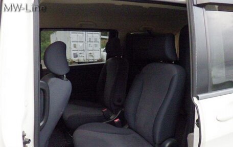 Honda Freed I, 2009 год, 728 500 рублей, 18 фотография