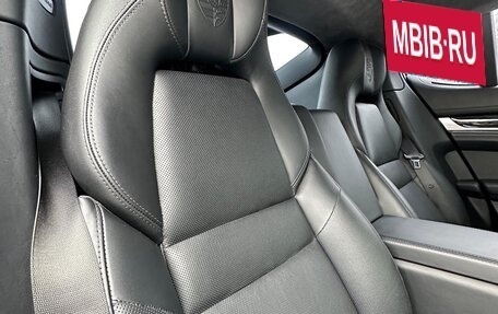 Porsche Panamera II рестайлинг, 2013 год, 4 200 000 рублей, 36 фотография