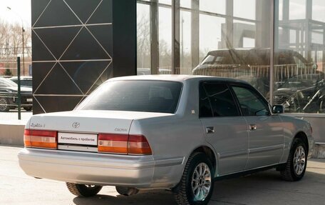 Toyota Crown, 1998 год, 530 000 рублей, 5 фотография