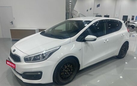 KIA cee'd III, 2016 год, 1 299 000 рублей, 1 фотография