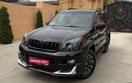 Toyota Land Cruiser Prado 120 рестайлинг, 2005 год, 2 100 000 рублей, 1 фотография