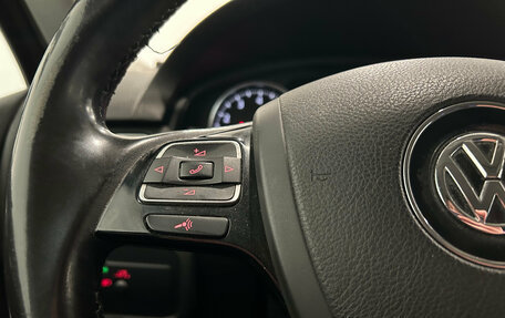 Volkswagen Touareg III, 2012 год, 1 649 000 рублей, 12 фотография