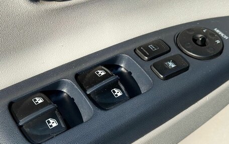 Hyundai Verna II, 2006 год, 549 000 рублей, 14 фотография