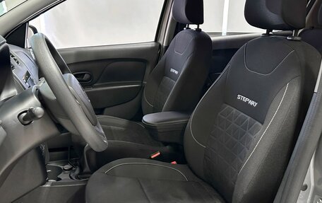 Renault Sandero II рестайлинг, 2017 год, 937 000 рублей, 10 фотография