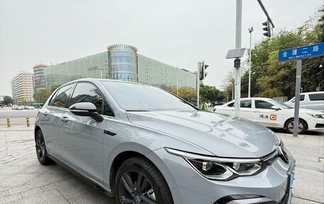 Volkswagen Golf VIII, 2023 год, 2 070 000 рублей, 8 фотография