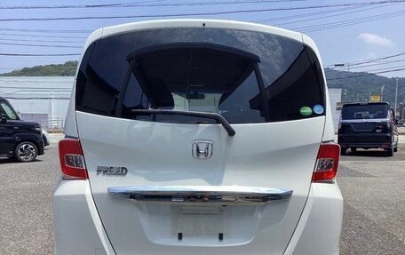 Honda Freed I, 2016 год, 940 000 рублей, 5 фотография