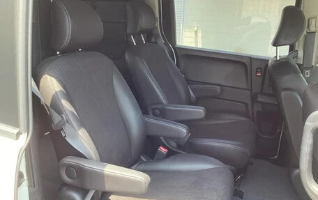 Honda Freed I, 2016 год, 940 000 рублей, 17 фотография