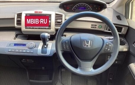 Honda Freed I, 2016 год, 940 000 рублей, 12 фотография