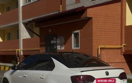 Volkswagen Jetta VI, 2014 год, 1 550 000 рублей, 4 фотография