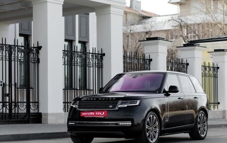 Land Rover Range Rover IV рестайлинг, 2022 год, 19 500 000 рублей, 2 фотография