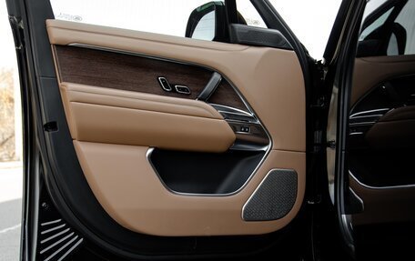 Land Rover Range Rover IV рестайлинг, 2022 год, 19 500 000 рублей, 22 фотография