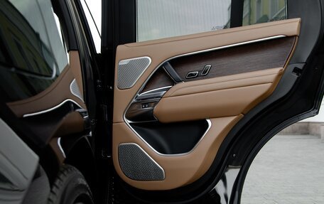 Land Rover Range Rover IV рестайлинг, 2022 год, 19 500 000 рублей, 28 фотография