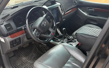 Toyota Land Cruiser Prado 120 рестайлинг, 2005 год, 2 100 000 рублей, 9 фотография