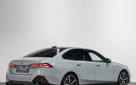 BMW 5 серия, 2025 год, 9 290 000 рублей, 7 фотография