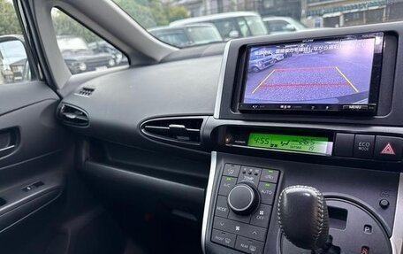 Toyota Wish II, 2013 год, 1 200 007 рублей, 14 фотография