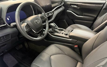 Toyota Highlander, 2026 год, 5 850 000 рублей, 12 фотография