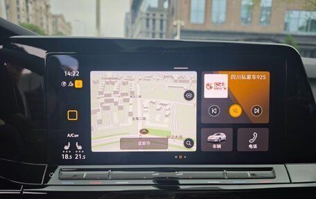 Volkswagen Golf VIII, 2023 год, 2 180 000 рублей, 1 фотография