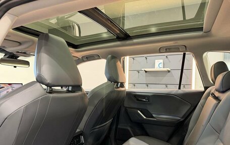 Toyota RAV4, 2026 год, 4 850 000 рублей, 6 фотография