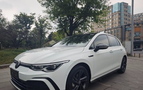 Volkswagen Golf VIII, 2023 год, 2 180 000 рублей, 4 фотография