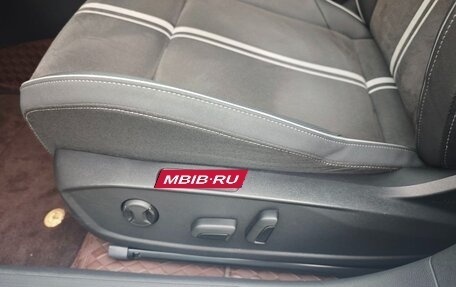 Volkswagen Golf VIII, 2023 год, 2 180 000 рублей, 3 фотография