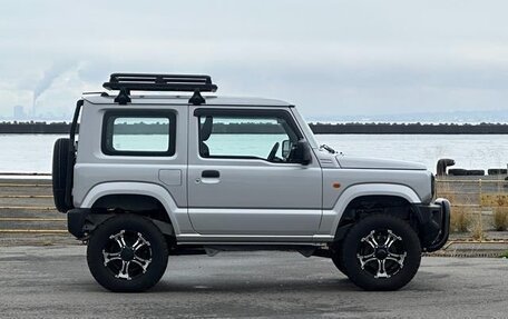 Suzuki Jimny, 2023 год, 4 фотография