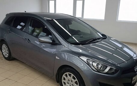 Hyundai i30 II рестайлинг, 2013 год, 950 000 рублей, 2 фотография
