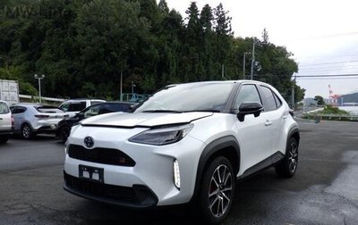Toyota Yaris Cross, 2022 год, 1 800 000 рублей, 1 фотография