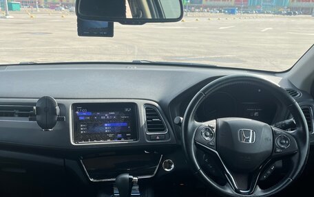 Honda Vezel, 2019 год, 2 100 000 рублей, 8 фотография