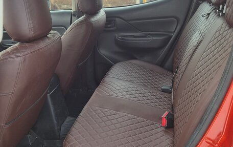 Mitsubishi L200 IV рестайлинг, 2019 год, 1 850 000 рублей, 6 фотография