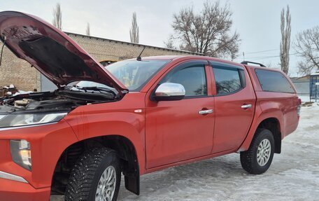 Mitsubishi L200 IV рестайлинг, 2019 год, 1 850 000 рублей, 10 фотография