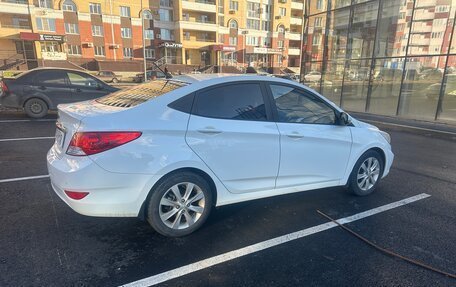 Hyundai Solaris II рестайлинг, 2013 год, 735 000 рублей, 6 фотография