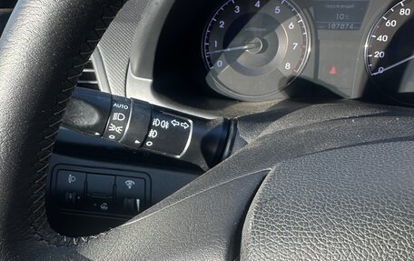 Hyundai Solaris II рестайлинг, 2013 год, 735 000 рублей, 10 фотография