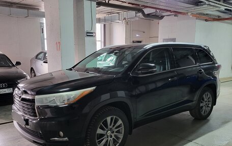 Toyota Highlander III, 2014 год, 2 550 000 рублей, 5 фотография