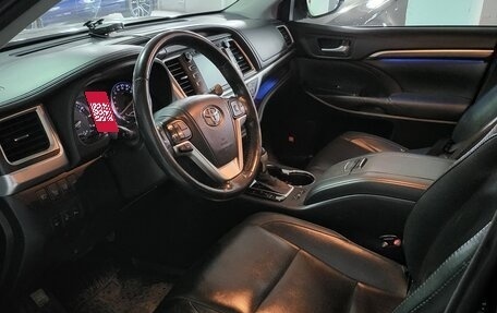 Toyota Highlander III, 2014 год, 2 550 000 рублей, 7 фотография