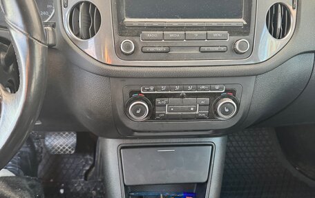 Volkswagen Tiguan I, 2011 год, 940 000 рублей, 6 фотография