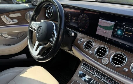 Mercedes-Benz E-Класс, 2020 год, 4 500 000 рублей, 7 фотография