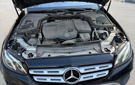 Mercedes-Benz E-Класс, 2020 год, 4 500 000 рублей, 25 фотография