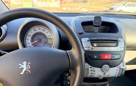 Peugeot 107 I рестайлинг, 2011 год, 385 000 рублей, 6 фотография