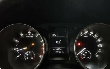 Skoda Yeti I рестайлинг, 2014 год, 1 175 000 рублей, 12 фотография