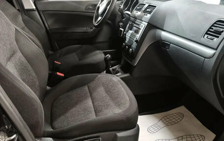 Skoda Yeti I рестайлинг, 2014 год, 1 175 000 рублей, 8 фотография