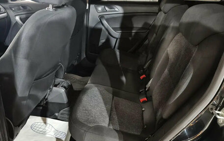 Skoda Yeti I рестайлинг, 2014 год, 1 175 000 рублей, 15 фотография