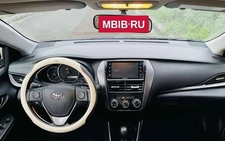 Toyota Vios III, 2026 год, 1 640 000 рублей, 8 фотография