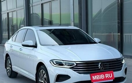 Volkswagen Lavida, 2023 год, 1 561 000 рублей, 2 фотография